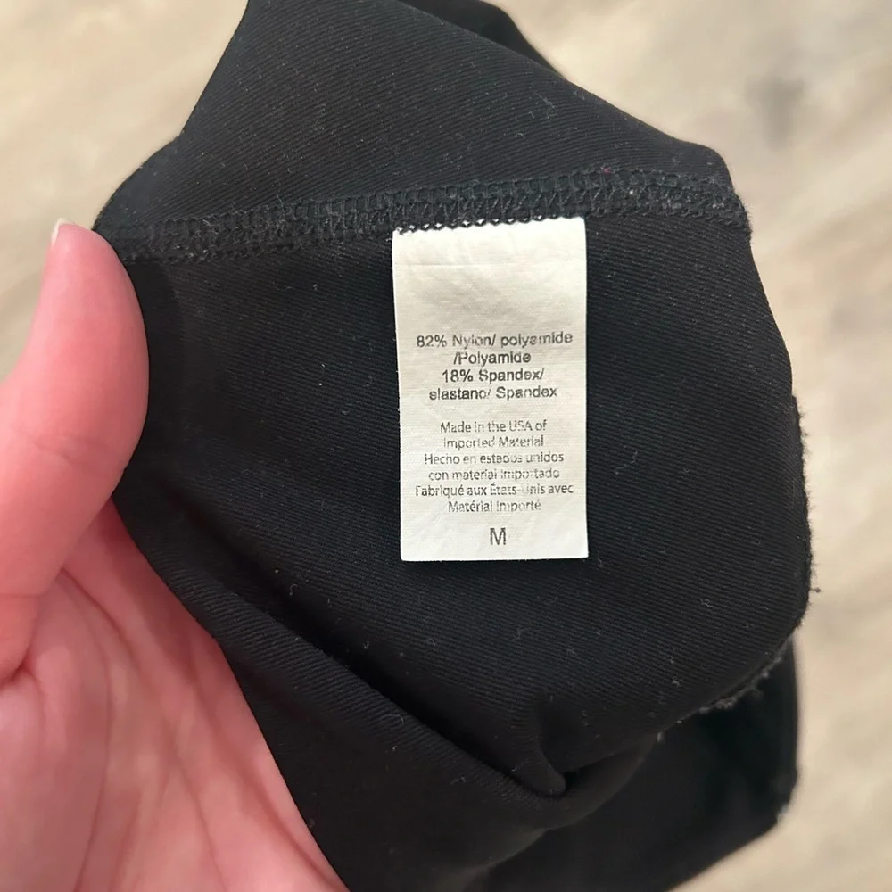 Beyond Yoga Leggings with Foil Cactus Design - Picture 6 of 6